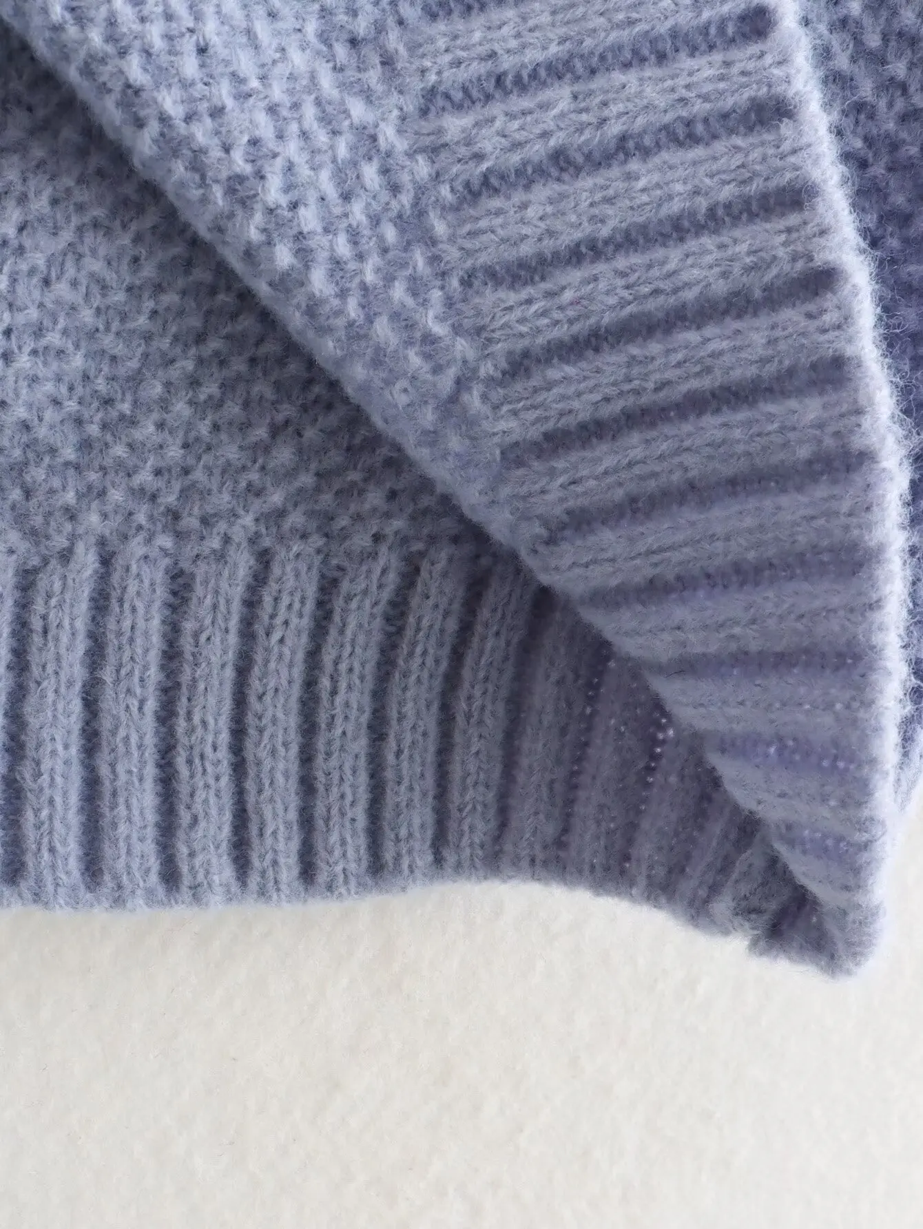 TRAFZA 2024 New Fashion Women's Tank Top Knitted O Neck Sleeveless Lace Up Woman Casual Short Pullover Top Sexy Backless Sweater