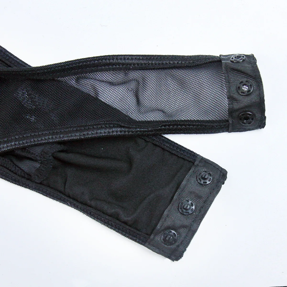 Sexy tight fitting women's clothing, deep V-neck shaping, adjustable shoulder straps, reinforced soft padded bra, top