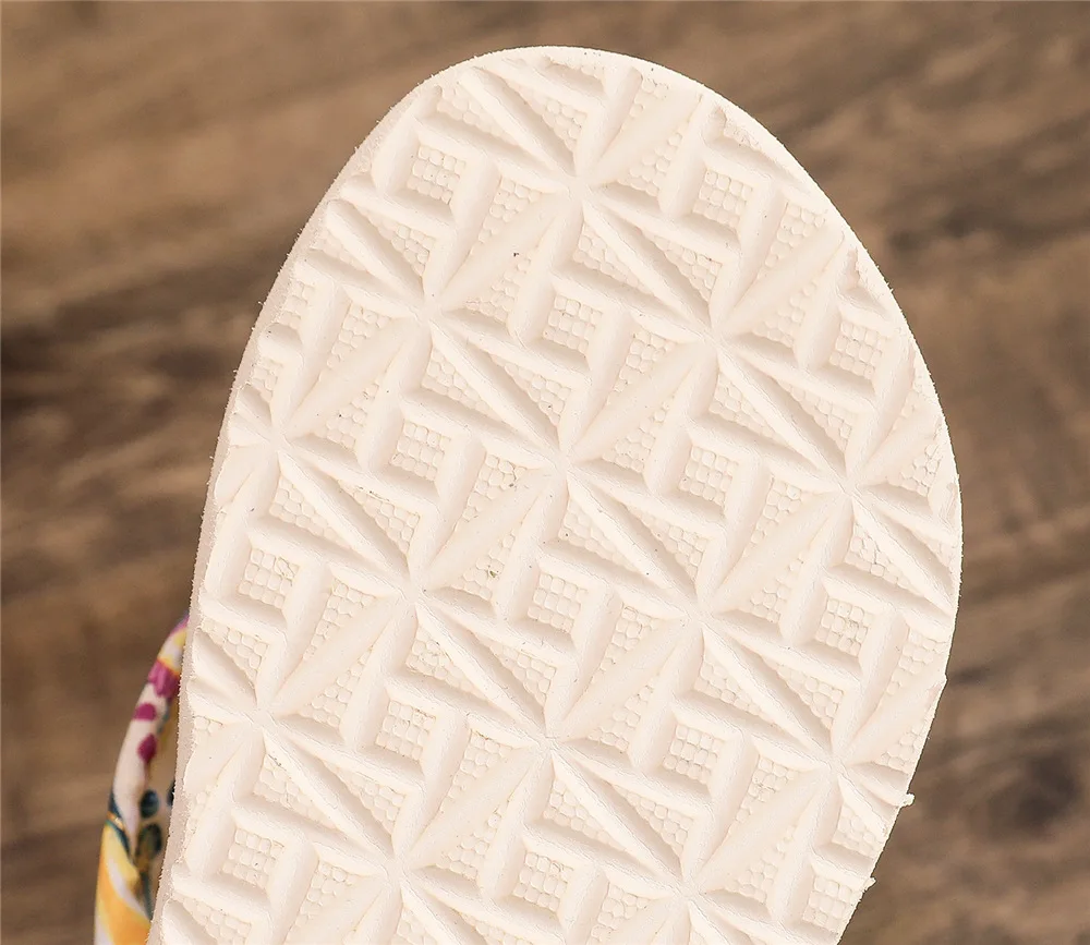 2025 Fashion Women Flip Flops Summer Beach Platform Slippers Casual Outside Wedges Sandals Summer Women Shoes