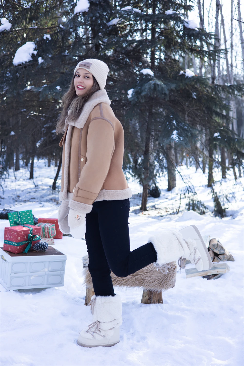 2024 Winter Fur Boots Snow Boots Women Fluffy Fuzzy Furry Faux Fur Boots Middle Calf Platform Pink Black White Furry Boots