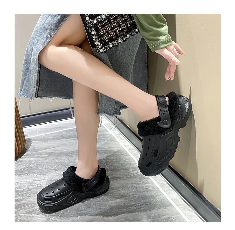 Plush slippers 2024 new winter men's and women's thick high heels soft-soled beach garden shoes home plush ripped slippers