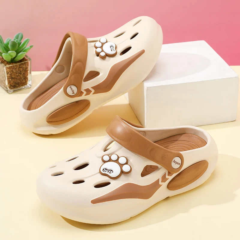 Women's Comfortable EVA Garden Clogs, Closed Toe Sandals For Indoor/Outdoor Home And Beach Use, Soft Sole Ventilated Shoes