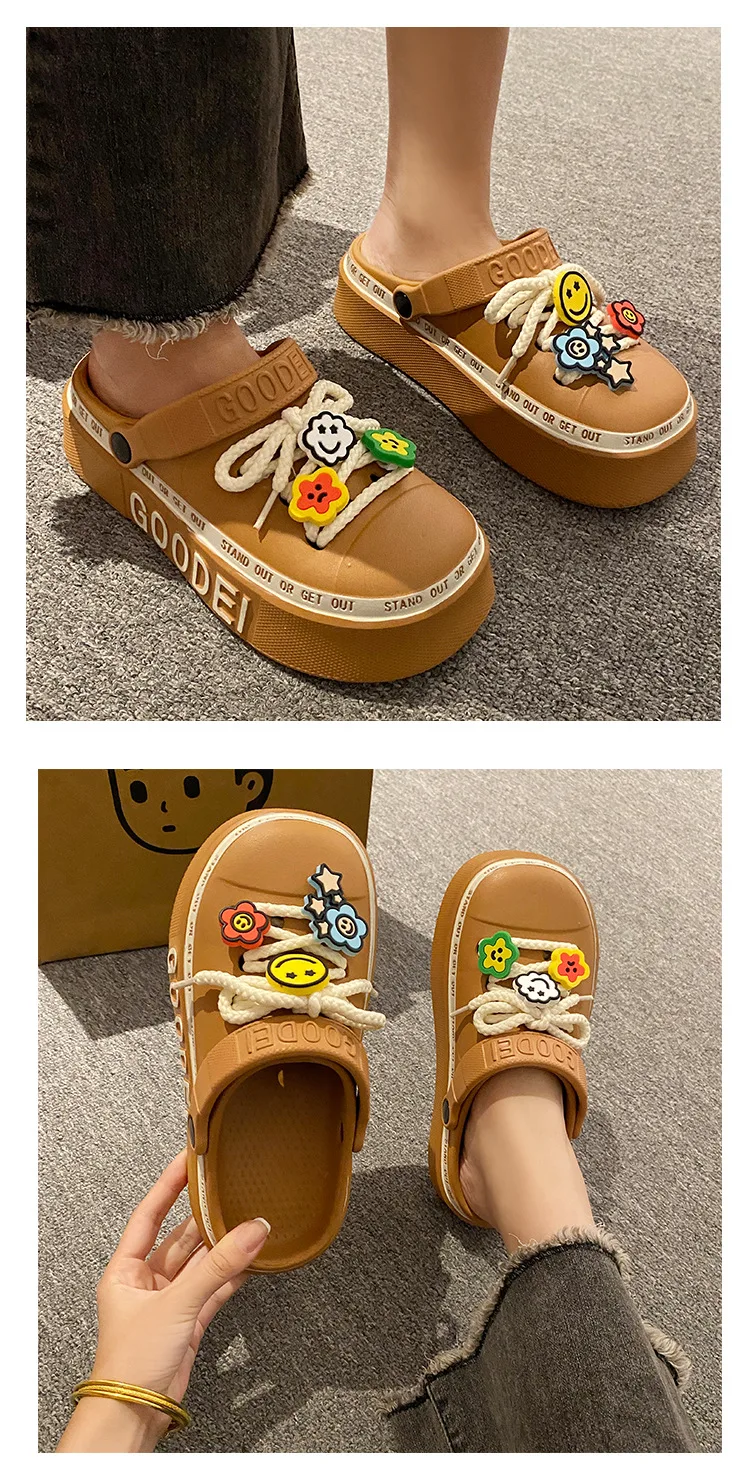 Women Sandals 2024 New Arrival Elegant Clogs Fashion Street Beach Slides Height Increasing Slippers For Girls