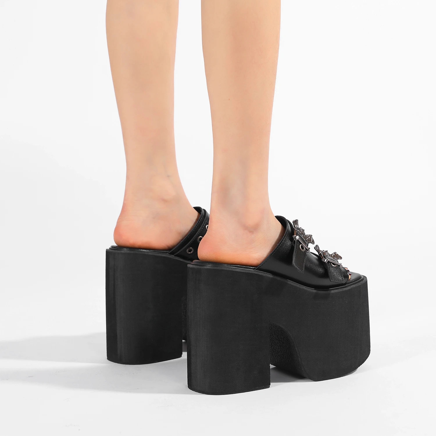 Gdgydh Goth Bat Buckle Decor Platform Slippers for Women Fashion Open Toe Summer Shoes Slip On Heeled Sandals Slingback Outdoor