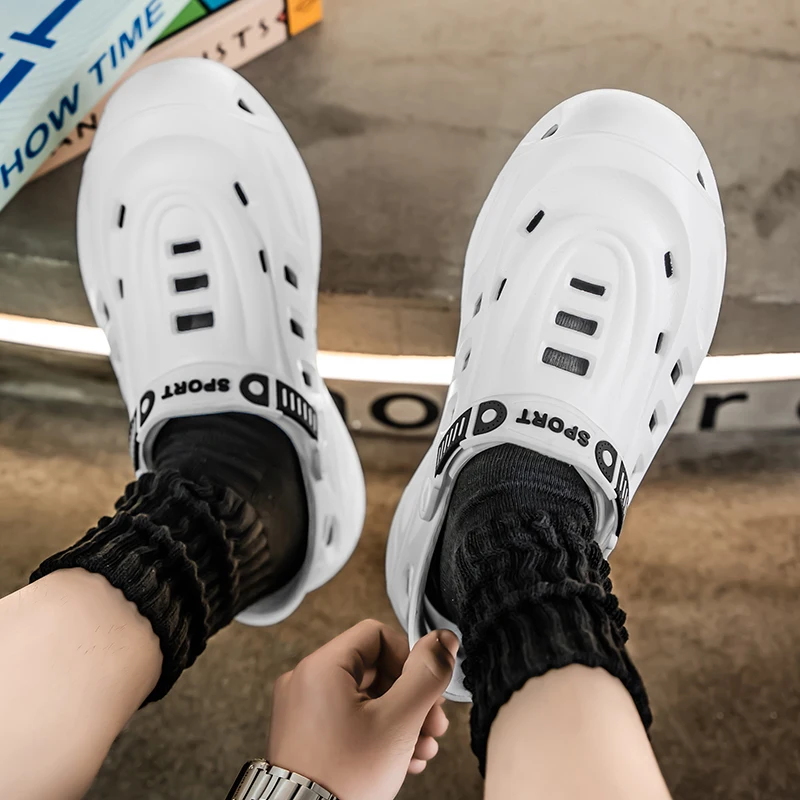 Summer New Clogs Shoes Men Fashion Comfortable Men's Beach EVA Sandals Outdoor Hollow Casual Slippers Man Breathable Water Shoes Summer New Clogs Shoes Men Fashion Comfortable Men's Beach EVA Sandals Outdoor Hollow Casual Slippers Man Breathable Water Shoes