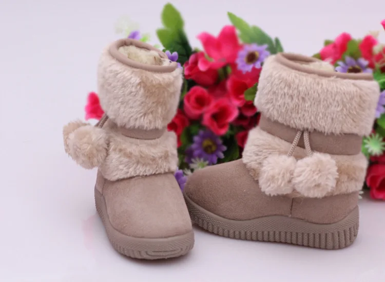 New Girls Snow Boots Winter Comfortable Thick Warm Kids Boots Lobbing Ball Thick Children Autumn Cute Boys Boots Princess Shoes
