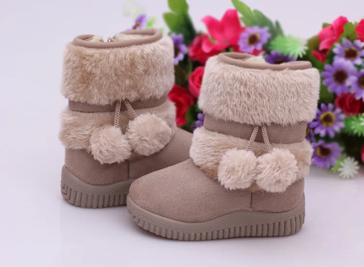 New Girls Snow Boots Winter Comfortable Thick Warm Kids Boots Lobbing Ball Thick Children Autumn Cute Boys Boots Princess Shoes