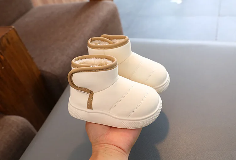 Children Short Boots Hook & Loop Kids Casual Leather Boots Non-slip Boys Girls Thick Warm Plush Fur Boots Simple 2024 Winter New