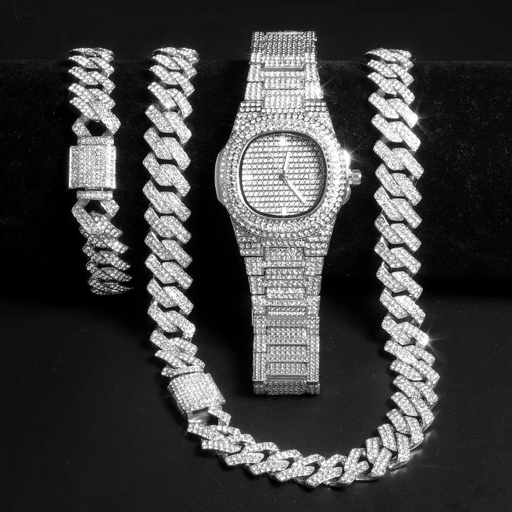 Silver Chain suit C