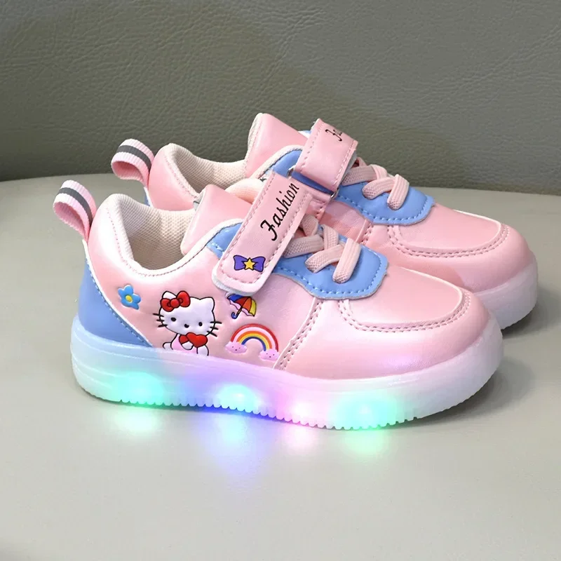 004HelloKittyPink