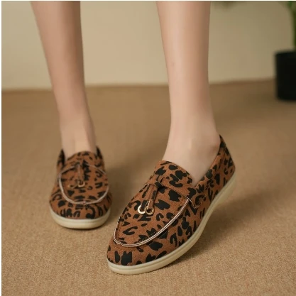 Yellow leopard print